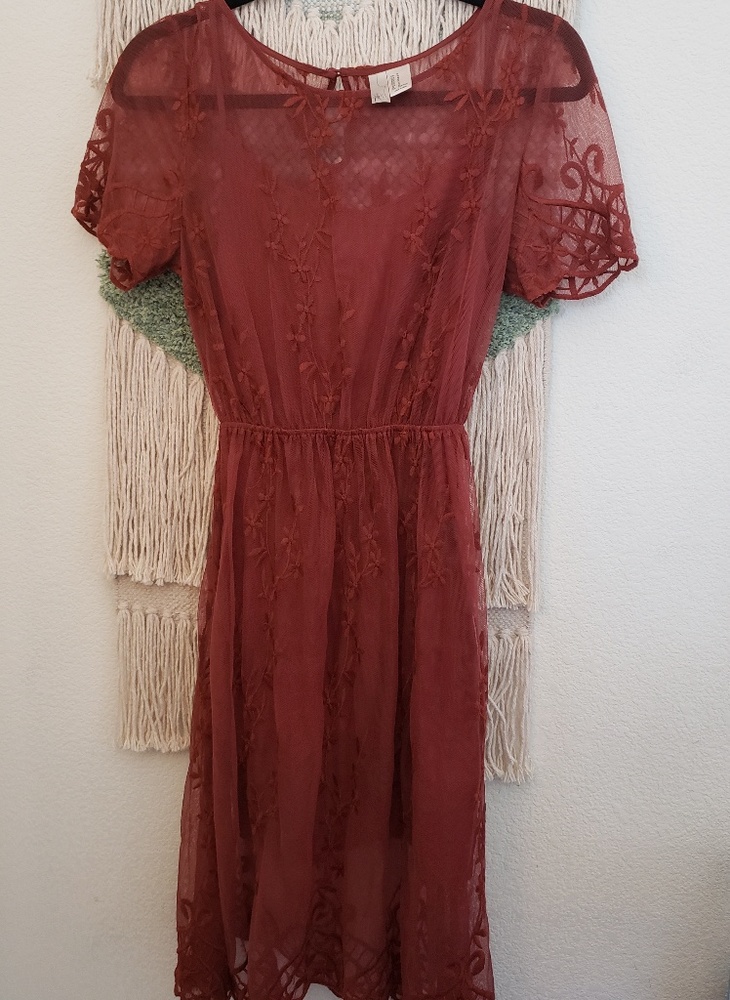 Lace dress